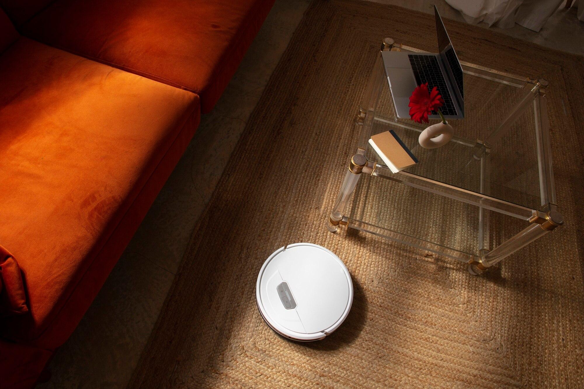 close-upon-robot-vacuum-cleaner-indoors-23-2150829972.jpg